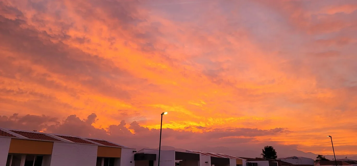 Fotografías de atardeceres en Cali y el Valle, compartidos por nuestros usuarios