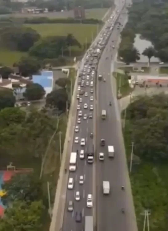 trancones en el sur de Cali -Simón Bolívar -vía Cali-Jamundí 