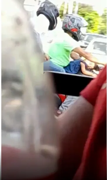 una niña