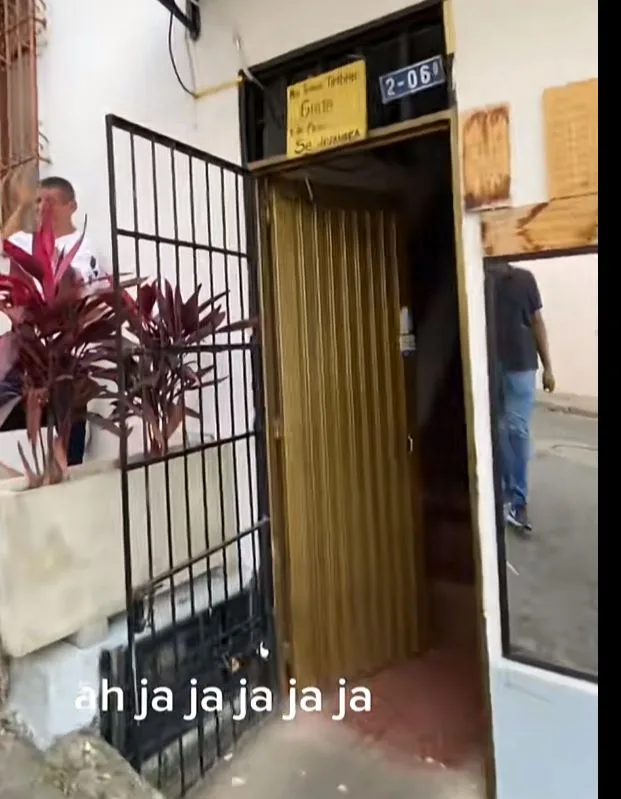 Si no grita, no come: este es el restaurante en Cali donde toca gritar para que le abran la puerta