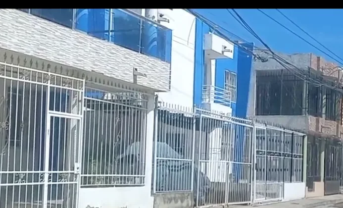 casas enrejadas en Santa Marta