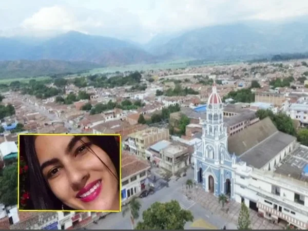 ANA Isabel departía en un establecimeinto