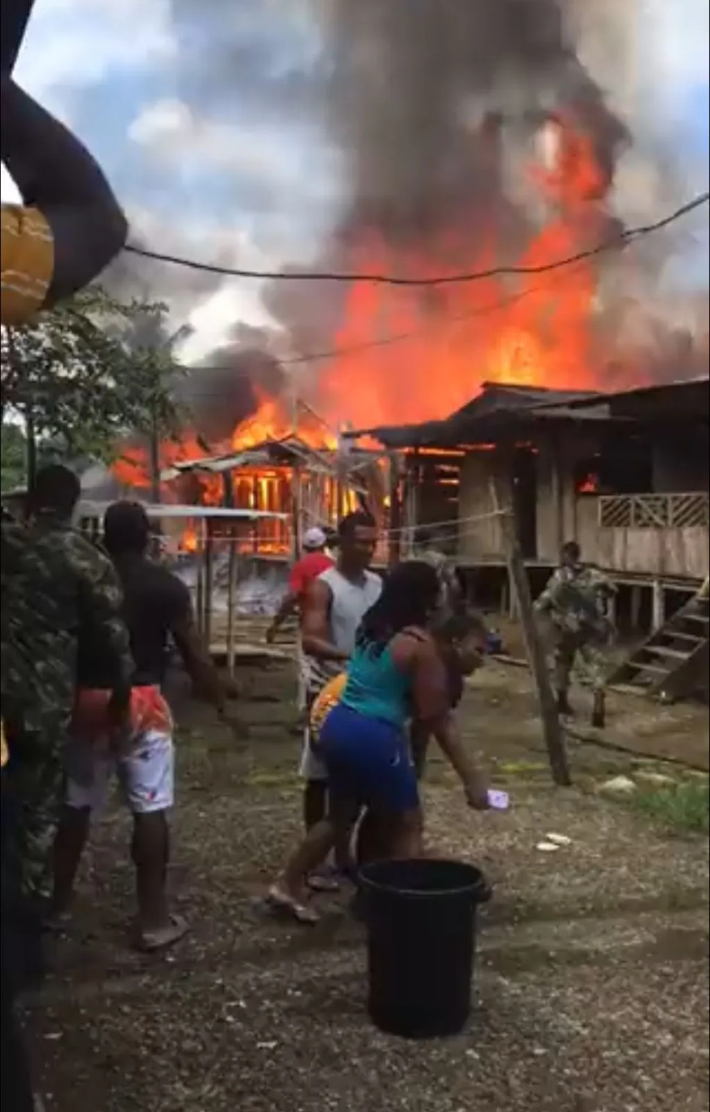 "¡Ay no se acabó este pueblo!", doña Gumercinda estaba en silla de ruedas y no pudo salir del incendio, en Chocó