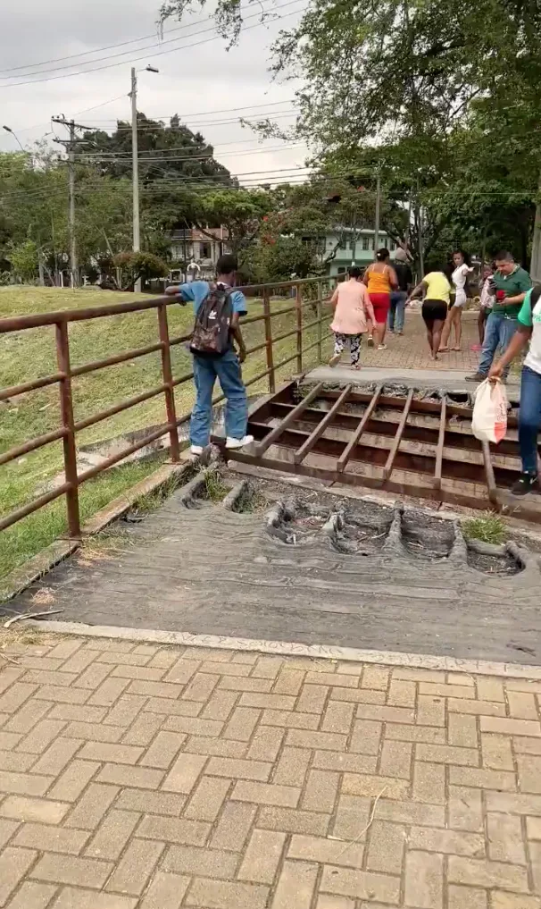 puente en Mojica
