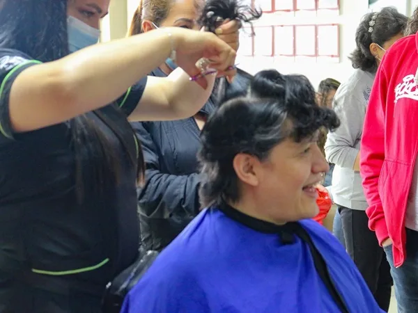 Acto de amor en Pasto: decenas de personas donaron su cabello para las personas con cancer