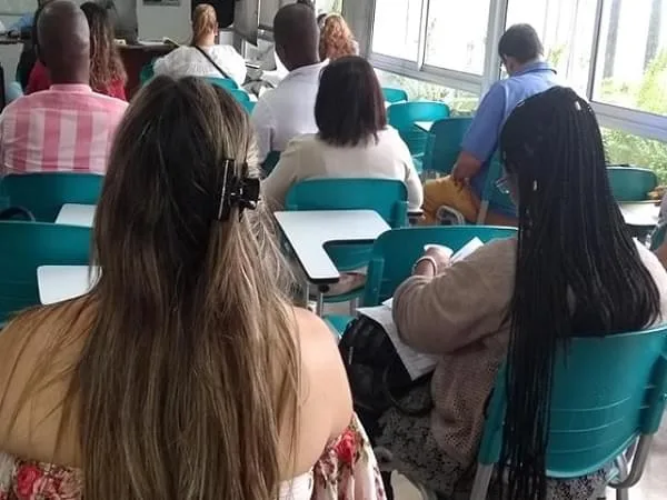 Denuncian cobros ilegales para nombramientos en el Valle.