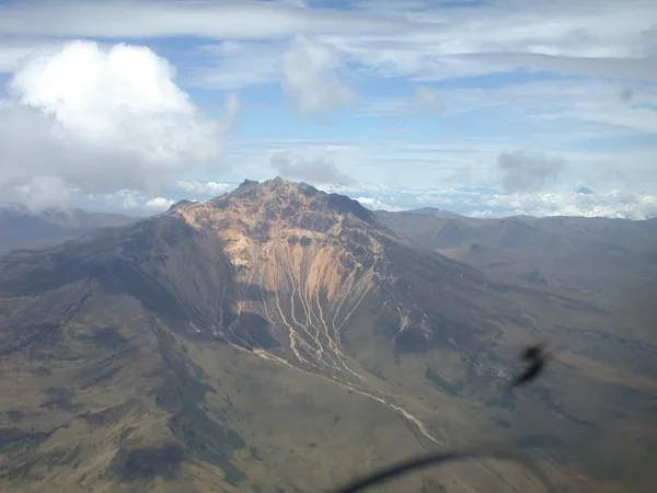 Alertan que se incrementaron los sismos en el Complejo Volcánico Chiles y Cerro Negro