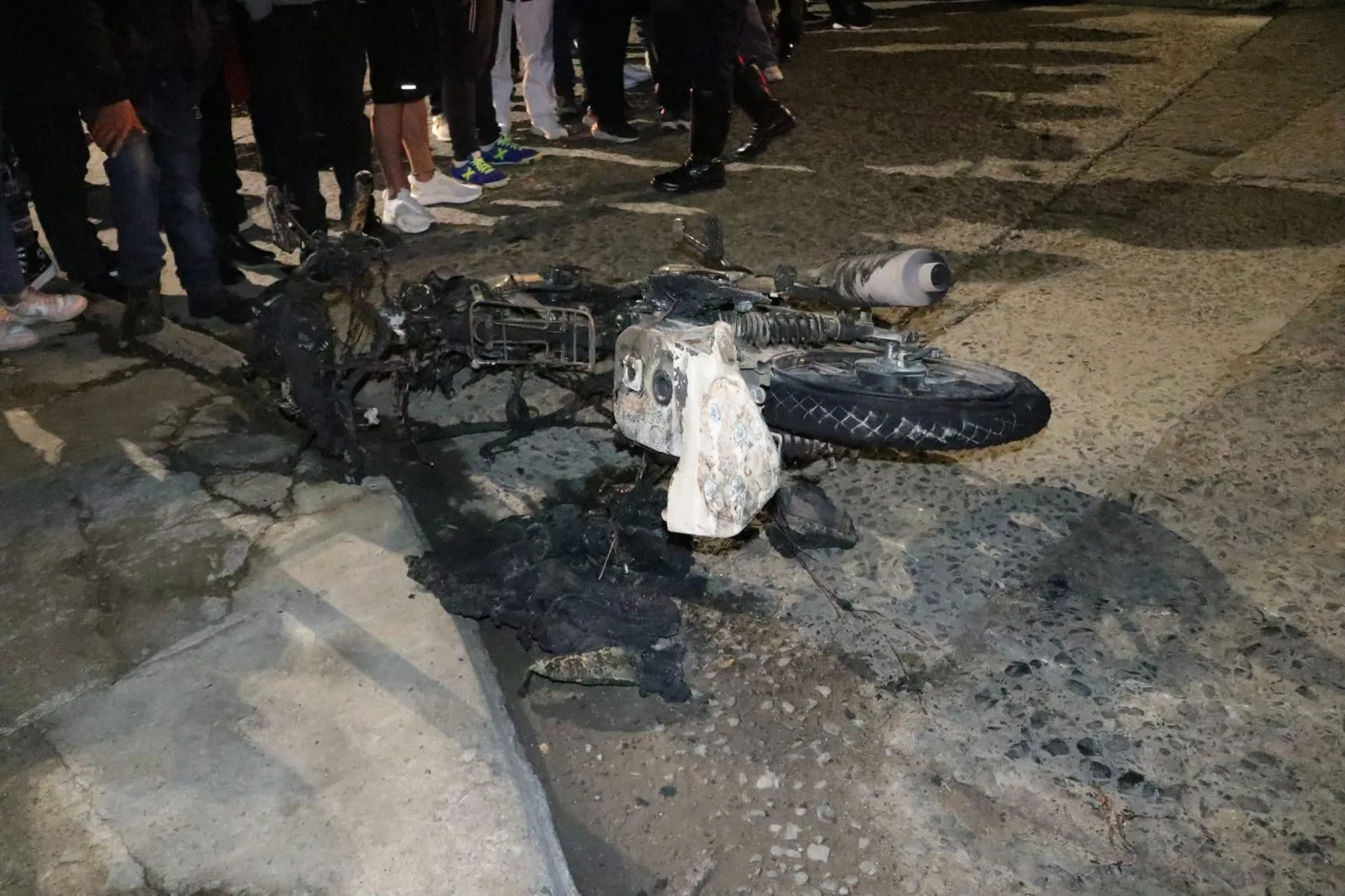 2 personas heridas tras incendio en planta de Coca Cola de Pasto