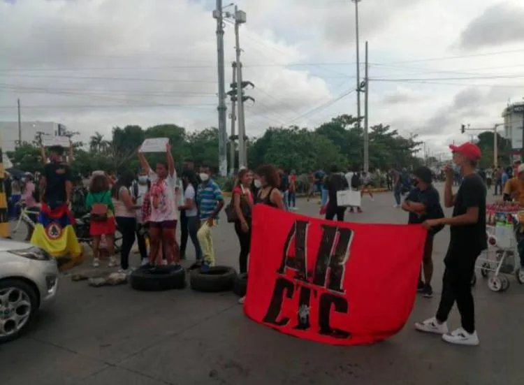 Cartagena protesta paro