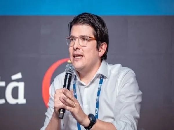 Miguel Uribe Turbay, senador colombiano.