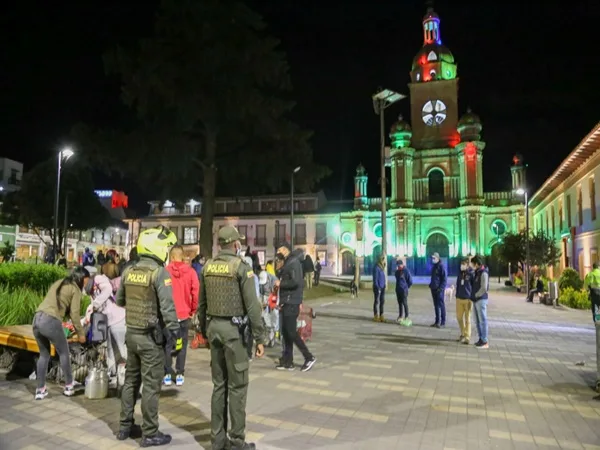 Por constantes aglomeraciones autoridades en Pasto intervinieron parques de Santiago Rumipamba y La Aurora