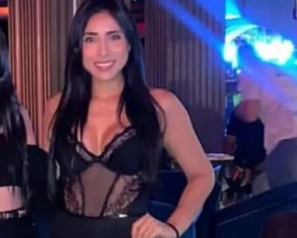 Mujer que se habría lanzado de un taxi, falleció e investigan que pasó en Barranquilla