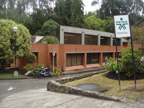 Investigan que pasó en Sena Pasto: ocho aprendices fueron trasladas al hospital