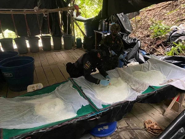 En Cumbitara encontraron un megalaboratorio de drogas que vale 12 millones de dólares