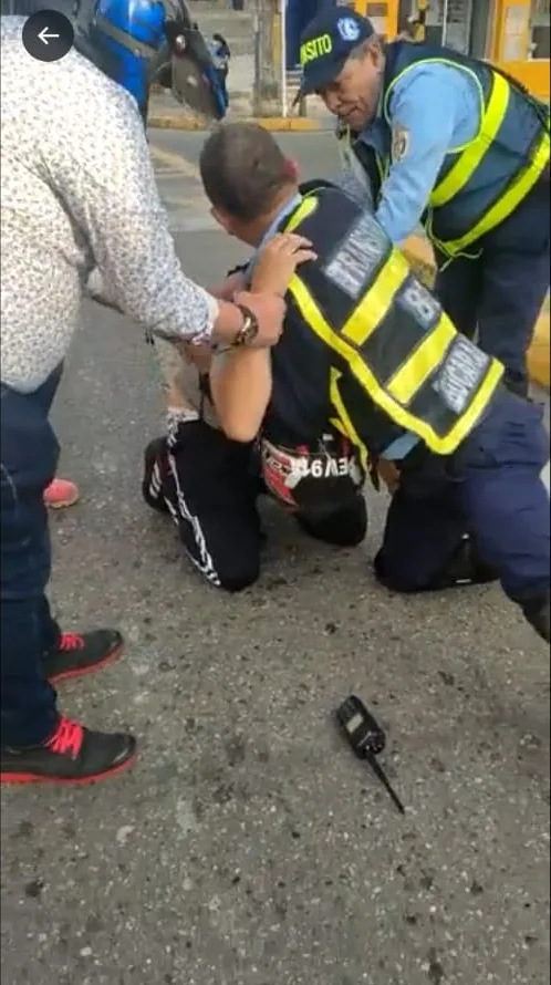 agentes de tránsito