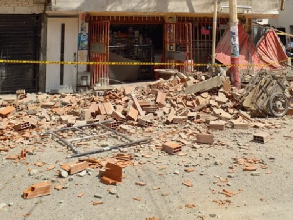 Vivienda que sufrió colapso en Cali.