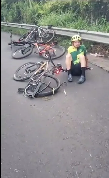 ciclistas en