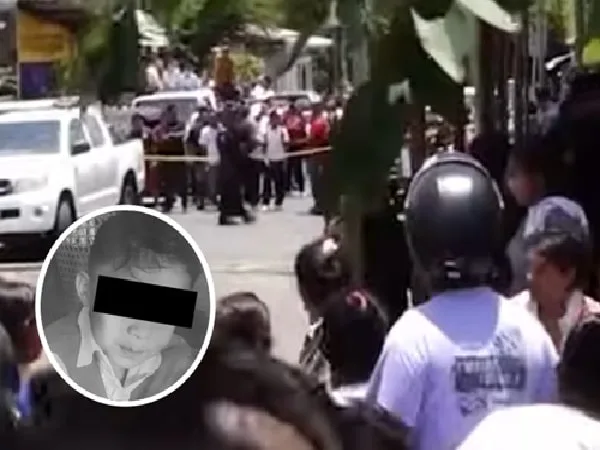 Niño hallado sin vida debajo de la cama de su hermanastro.
