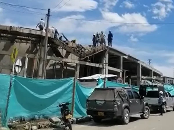 Culpan a los ingenieros: en La Unión se desplomó pate de la construcción antes de entregarla