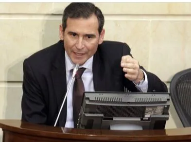 nombramientos del gobierno Petro Juan Manuel Corzo