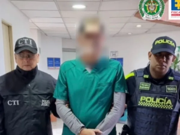 Tras las rejas médico cirujano selañado de delito sexual a un menor en Cali