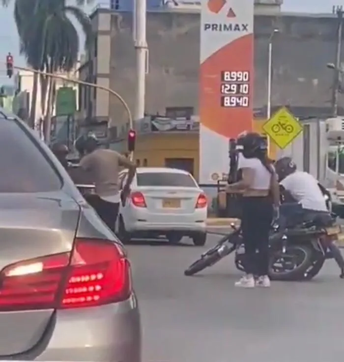 ladrones en Cali moto