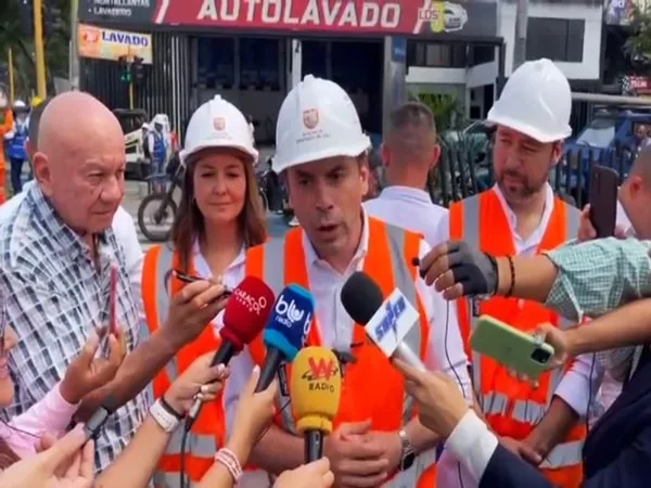 “Los caleños estamos contentos porque viene el cambio. Ha mejorado la seguridad, las vías y la inversión social”, dijo el alcalde.