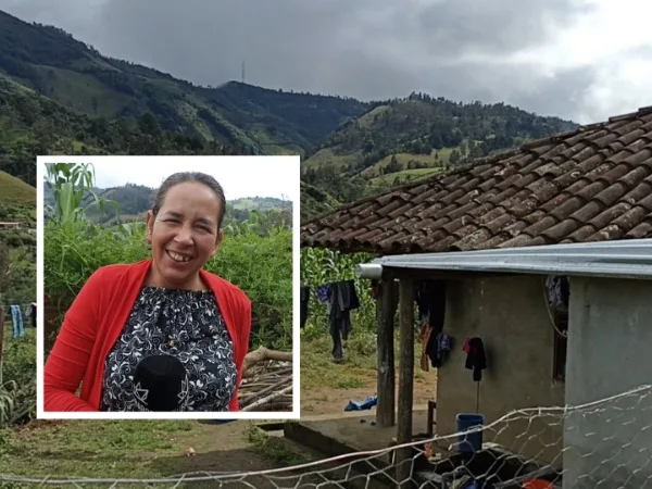 El peligro para doña Esther y su familia, por derrumbes su casa está que se cae y no saben qué hacer en Nariño