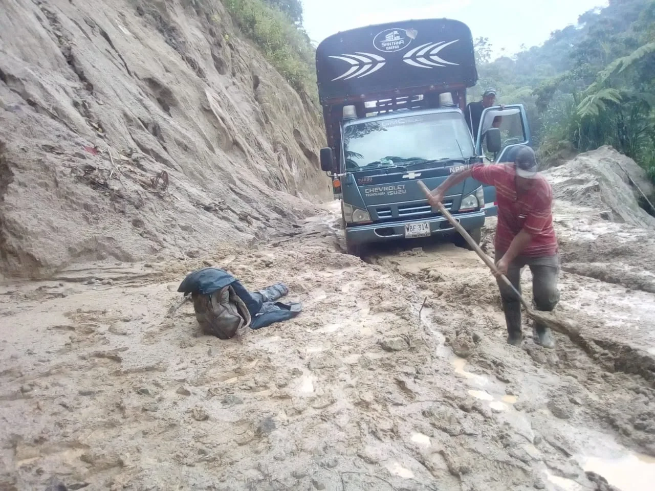 Buga ola invernal carreteras Valle los camiones