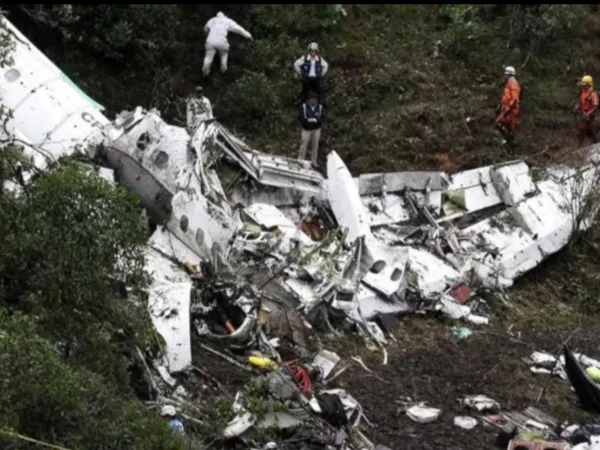 La policía brasileña capturó a una mujer investigada por la tragedia del avión del Chapecoense