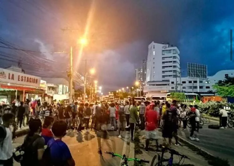 Cartagena protesta paro