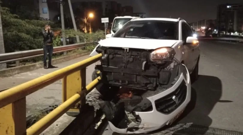 Accidente en el puente Bochalema-Valle del Lili, en Cali.
