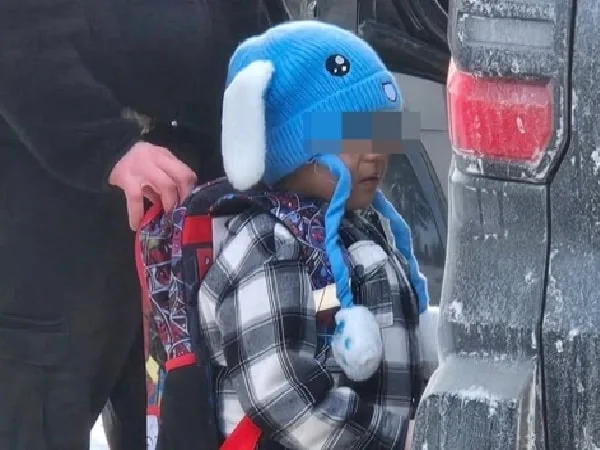 Liam Conejo, niño ecuatoriano liberado por el ICE.