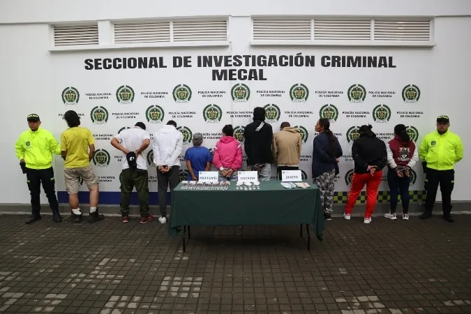 Desmantelan a 'Los cacaos', peligrosa red de microtráfico que operaba en la galería Santa Elena de Cali.