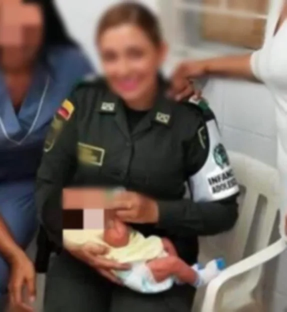 Policía