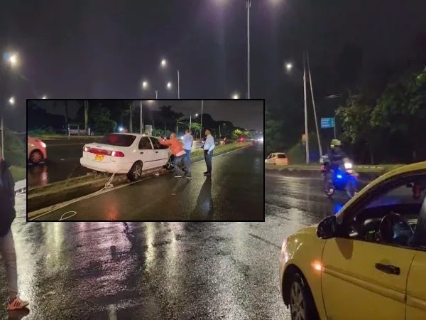 "Separador sin señalización" y más de un conductor "como loco cuando llueve": En la vía Jamundí - Cali