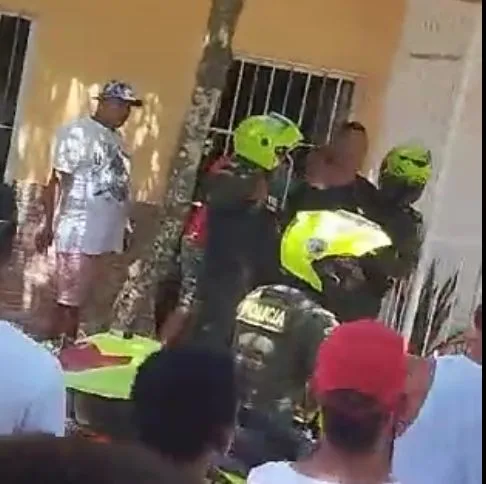 ¿Por un político?, riña entre hermanos: una herida y el otro capturado, en Sabanagrande