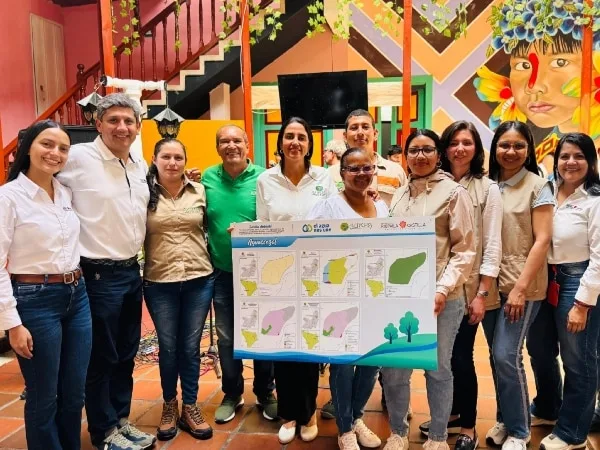 Riopaila Castilla apoya el fortalecimiento de 14 acueductos comunitarios rurales en el suroccidente colombiano