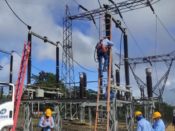 Varios municipios de Nariño y Cauca completan una semana sin energía y Cedenar pide garantías