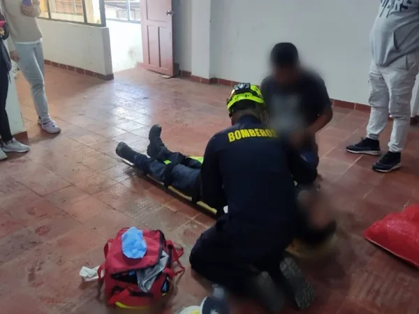 En Ipiales otra persona que hacía trabajos de instalación cayó desde una altura de 3 metros