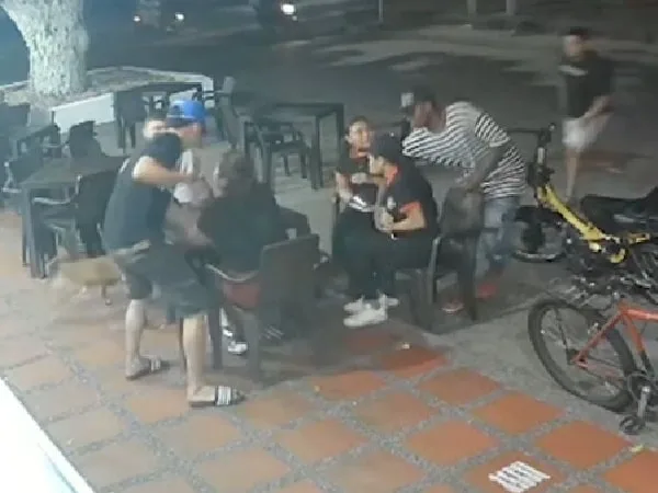 Atraco a empleados de asadero en Barranquilla.