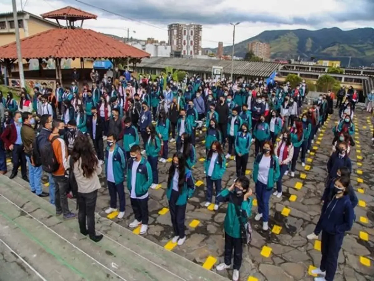 Estudiantes en Pasto continuarán usando tapabocas, aún no se ha cumplido con el esquema de vacunación