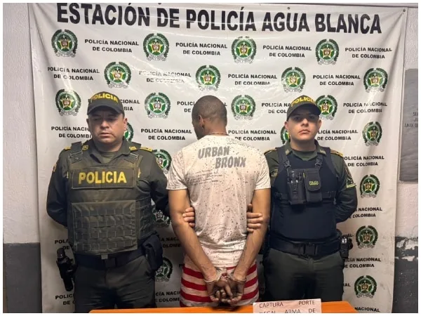 Incautan revólver estadounidense en operativo al oriente de Cali; detienen a un hombre por porte ilegal