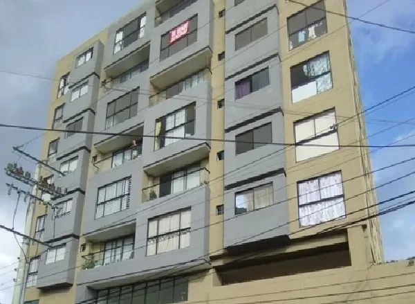 Madre y su bebé cayeron del octavo piso de un edifico en Barranquilla.