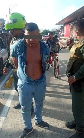 robarle el celular