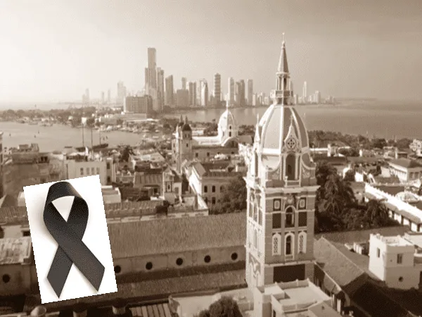 Al parecer, los  turistas habrían salido a departir a un establecimiento del Distrito, cuando iban cerca del Castillo de San Felipe, se desplomaron