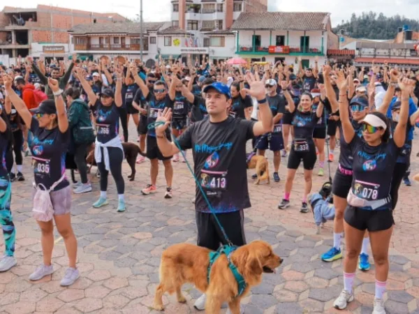 ‘Ley Ángel’: más de 500 personas corrieron la primera edición de la carrera Ángel por los animales en Chiquinquirá, Boyacá