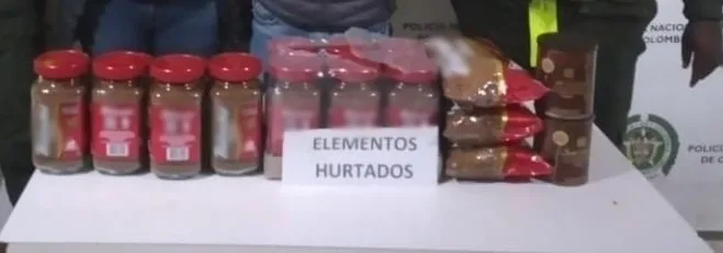 Por robarse el café de un almacén de cadena enviaron a prisión a una pareja en Ipiales