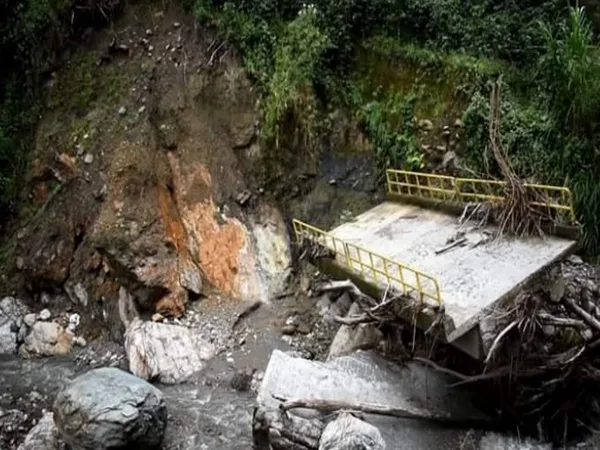 Destinarían $10.000 millones para atender puntos críticos en vías El Empate, Albán y San Bernardo por ola invernal