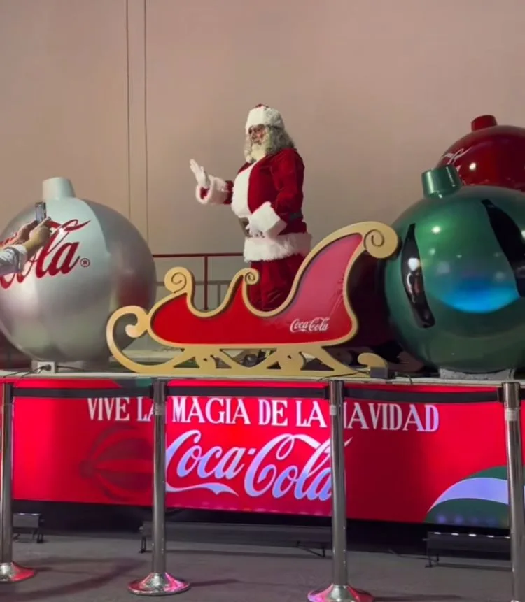 La caravana navideña de Coca-Cola vuelve a Colombia